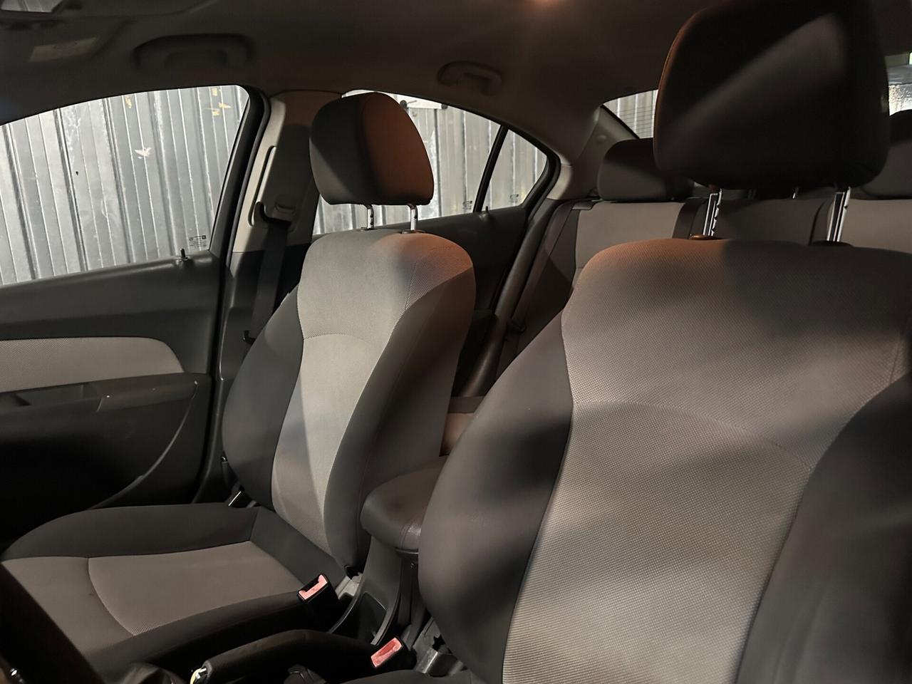 Chevrolet Cruze 1.6 4 porte LS UNIPRO
