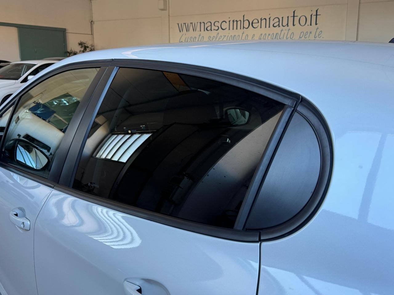 Peugeot 208 5 Porte 208 5p 1.2 puretech Signature s&s 82cv