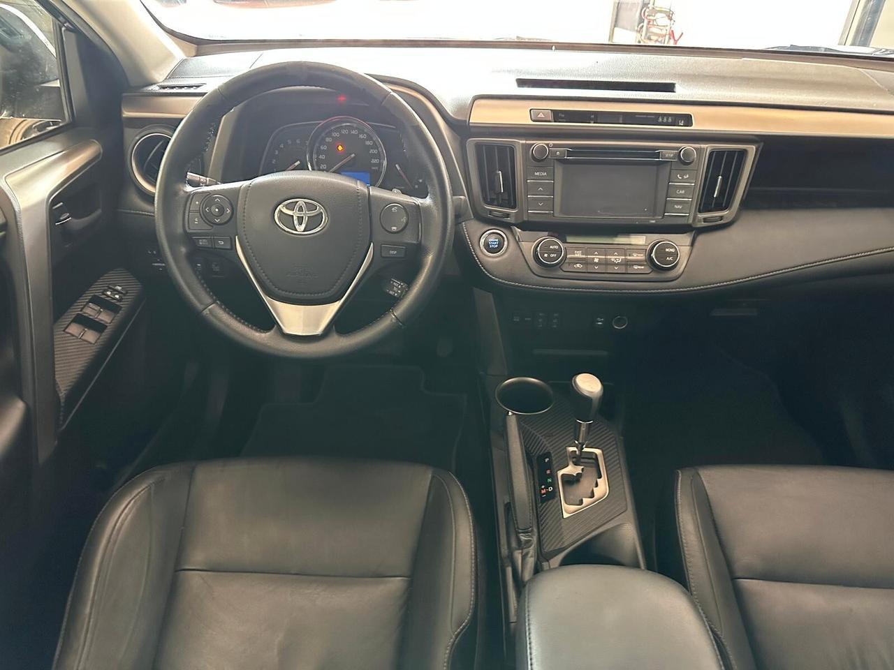 Toyota RAV 4 RAV4 2.2 D-4D 4WD Lounge