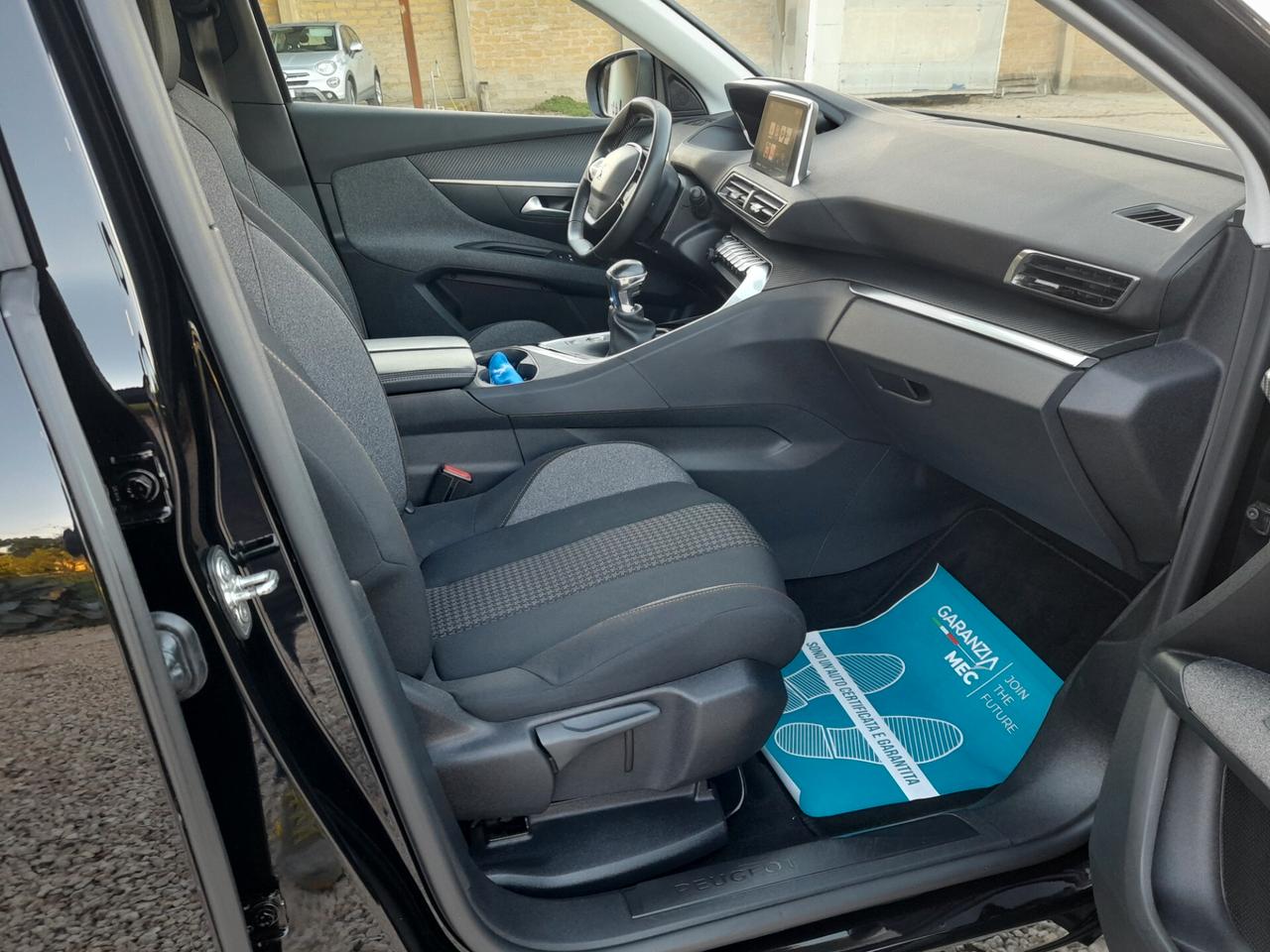 Peugeot 3008 BlueHDi 130 CAMBIO MANUALE ANNO 2022