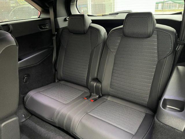 PEUGEOT 5008 Hybrid 1.2 145 e-DCS6 GT km0