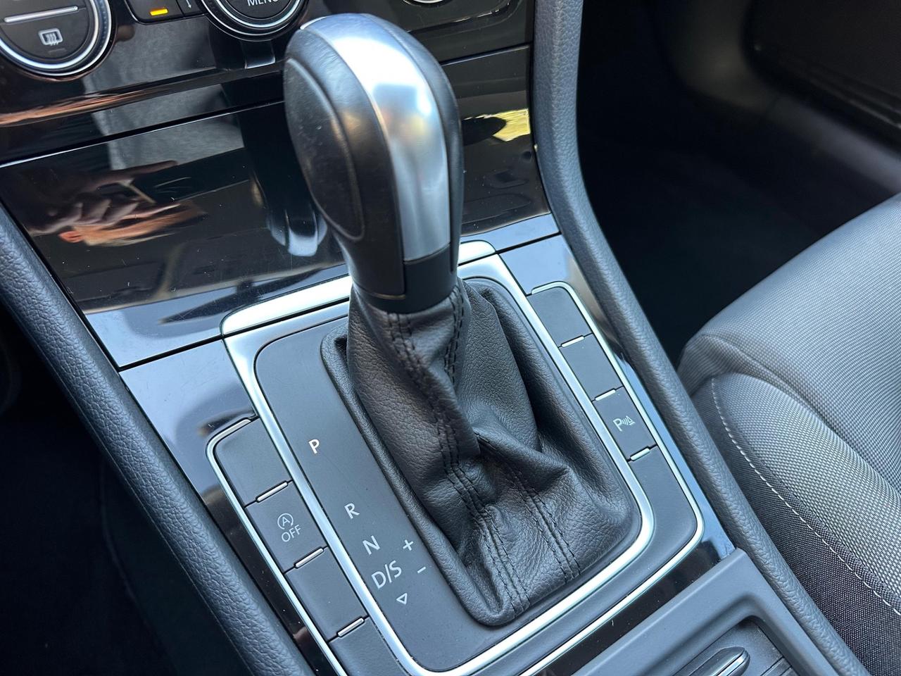 Volkswagen Golf 1.5 eTSI 150 CV EVO ACT DSG 1st Edition Style