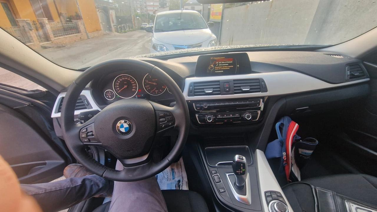 Bmw 320 320d xDrive Touring