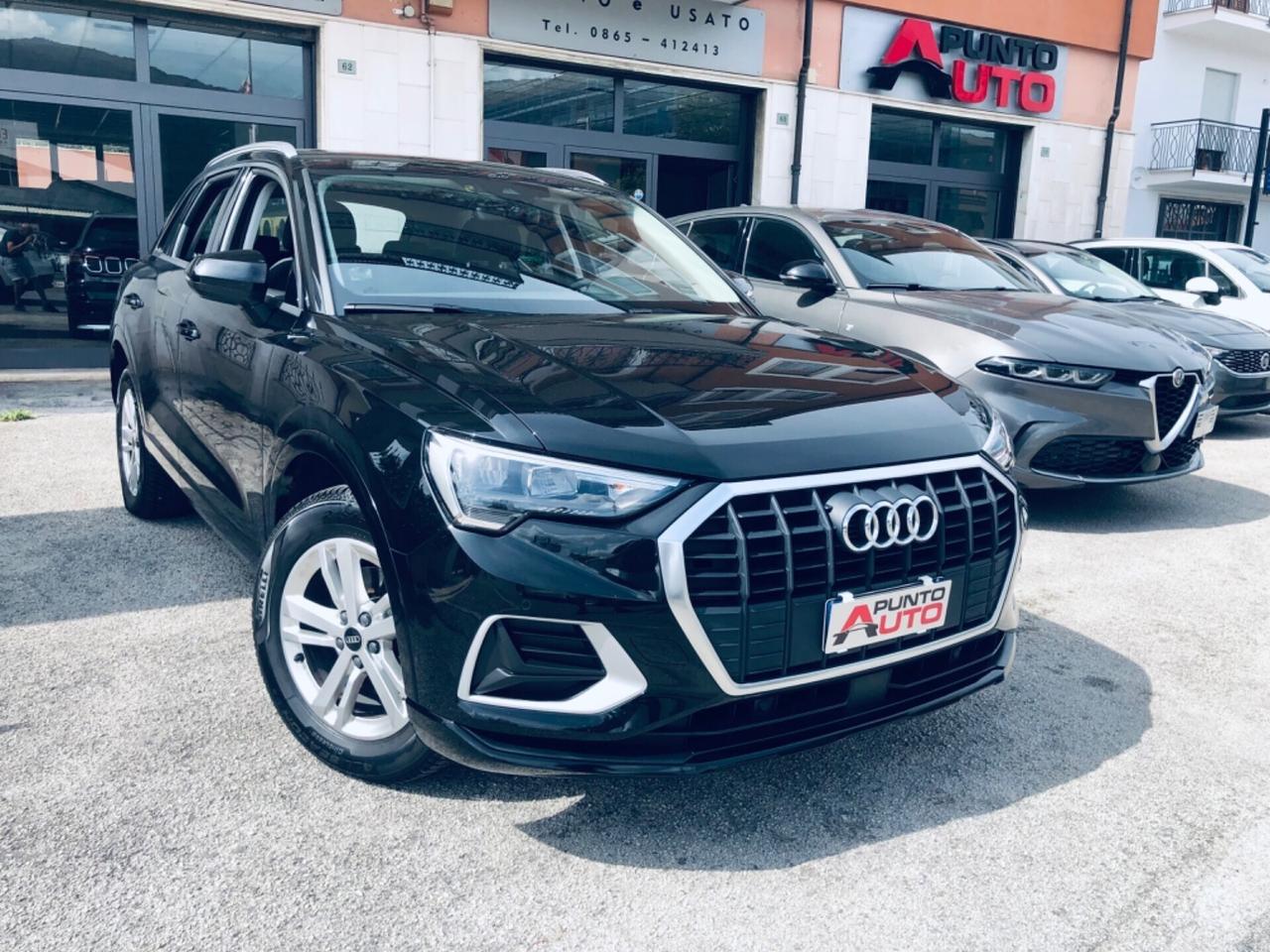 Audi Q3 35 TDI S tronic Business