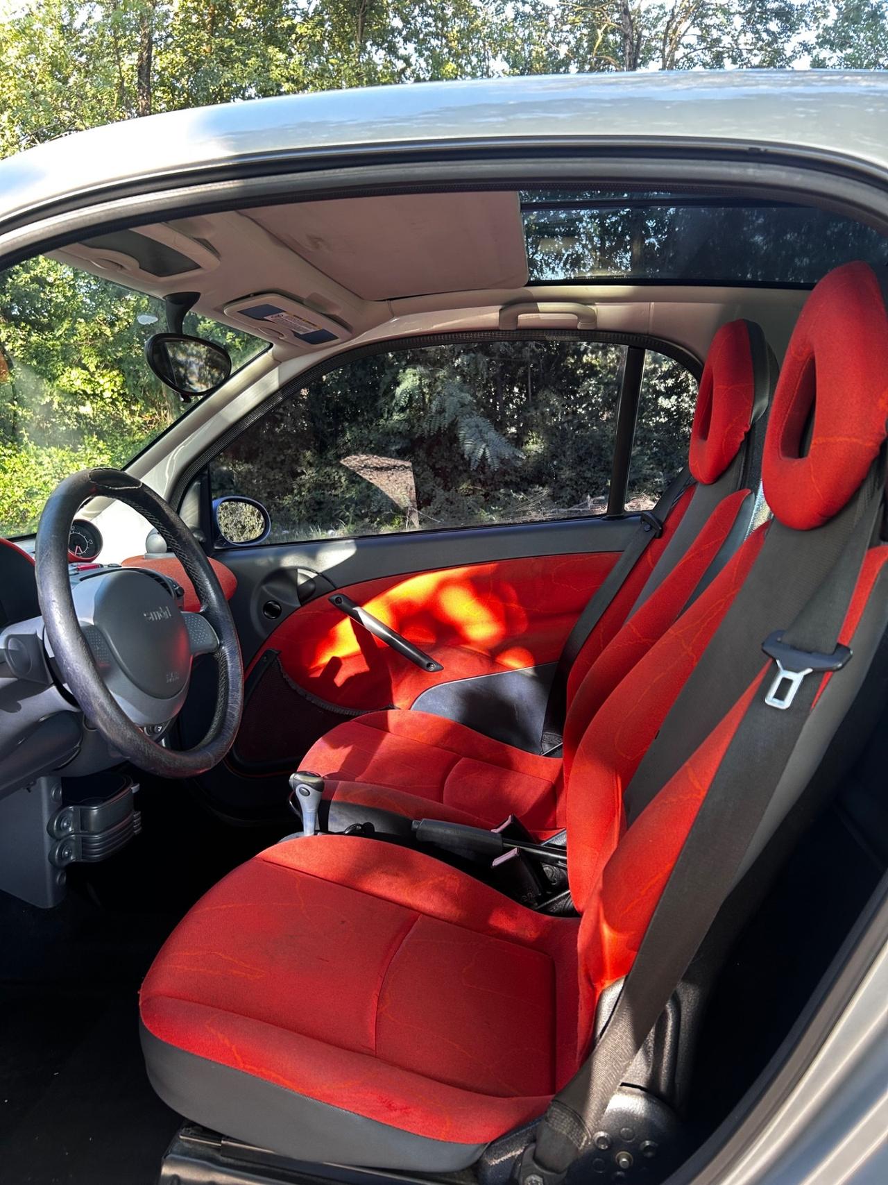 Smart ForTwo 700 coupé pure (37 kW)