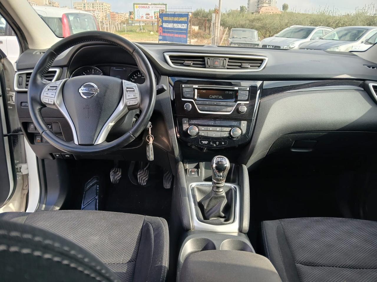 Nissan Qashqai 1.5 dCi Visia