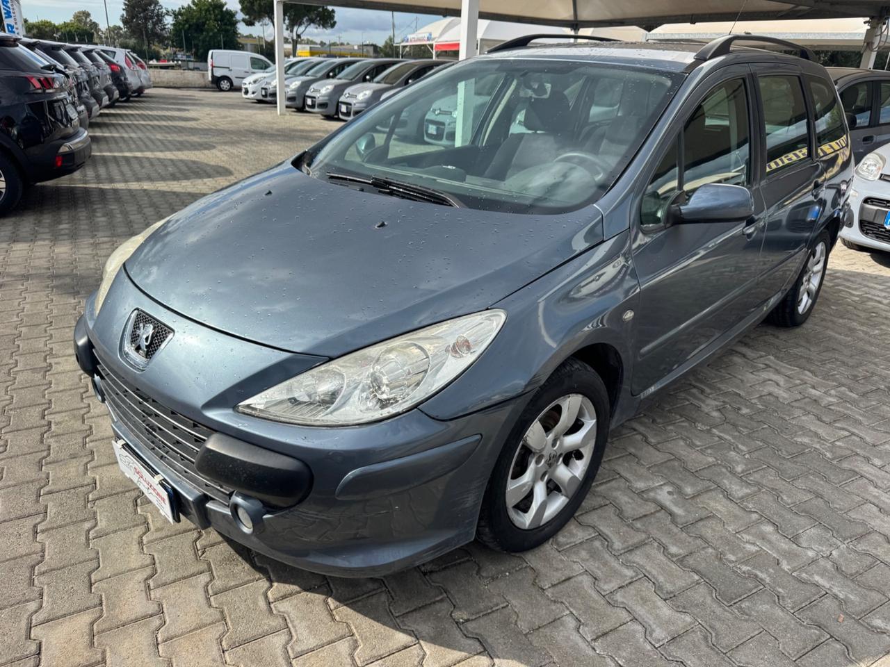 Peugeot 307 1.6 16V HDi FAP 110CV Station D-Sign