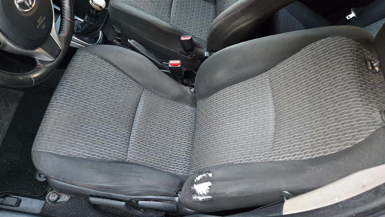 Toyota Yaris 1.0 5 porte Lounge