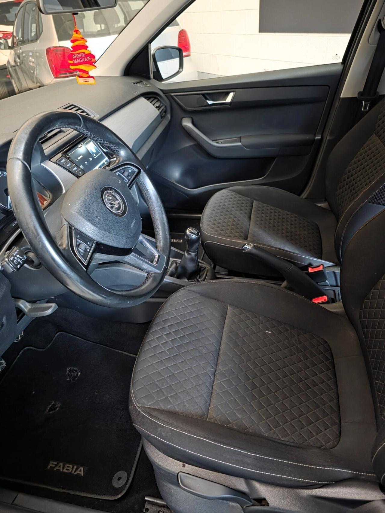 Skoda Fabia 1.0 MPI 75 CV Twin Color Design Edition Nero