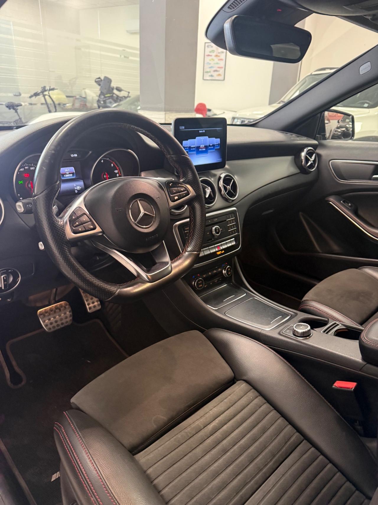 Mercedes-benz GLA 200 d Automatic Premium