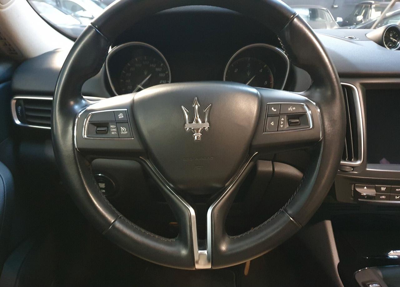 MASERATI Levante 3.0 V6 Diesel 250cv PARI AL NUOVO