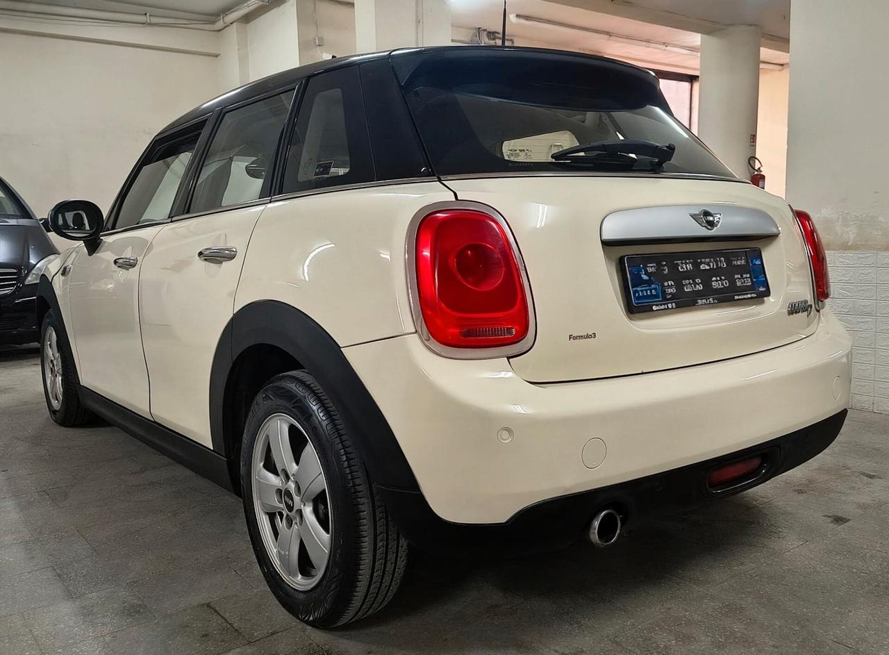 Mini 1.5 Cooper D Business - km 120000