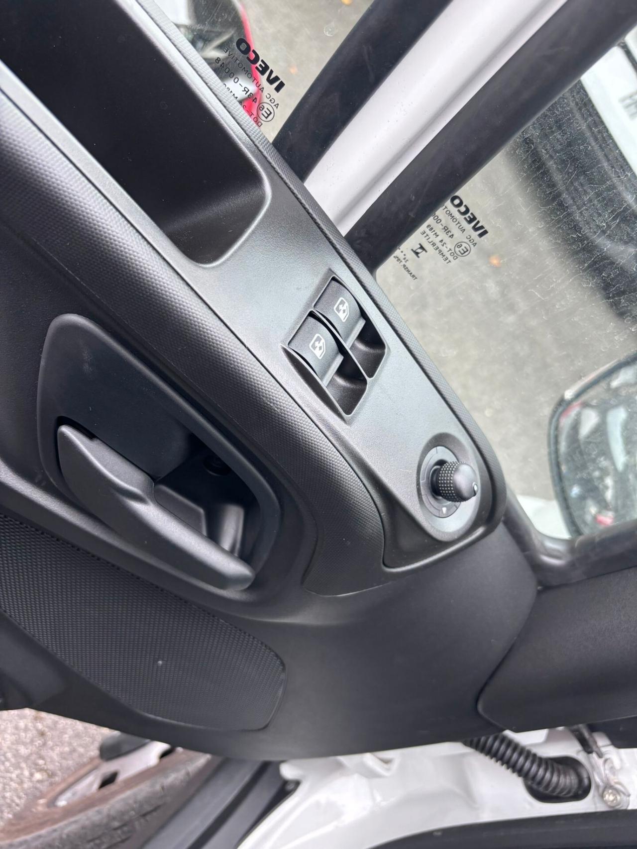 Iveco daily 35C160 motore 3000 furgone e sponda