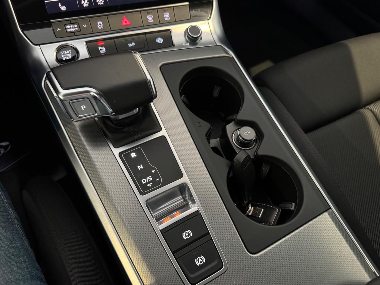 Audi A6 40 2.0 TDI quattro ultra S tronic Sport Design