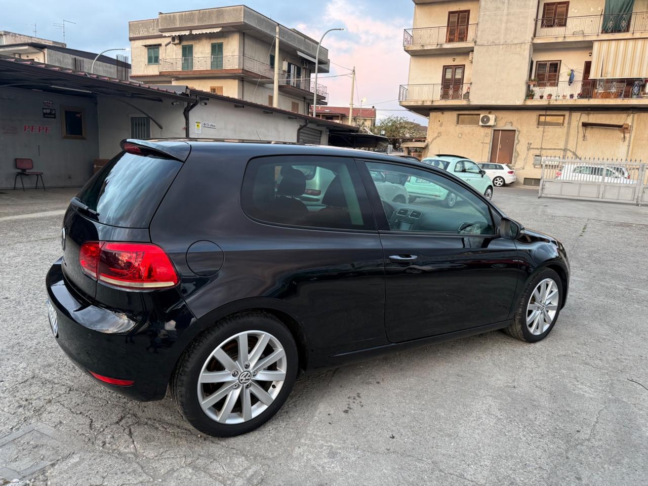 Volkswagen Golf 1.4 TSI 122CV DSG 3p. Highline