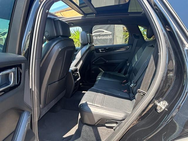 Porsche Cayenne 3.0 V6 340CV 2020