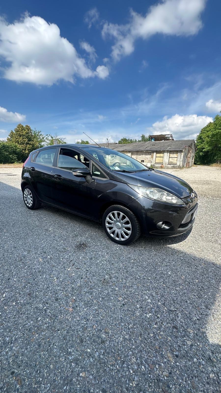 Ford Fiesta 1.4 5 porte Bz.- GPL Titanium