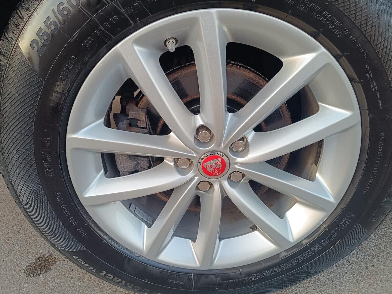 Jaguar F-Pace 2.0 D 180 CV AWD Prestige