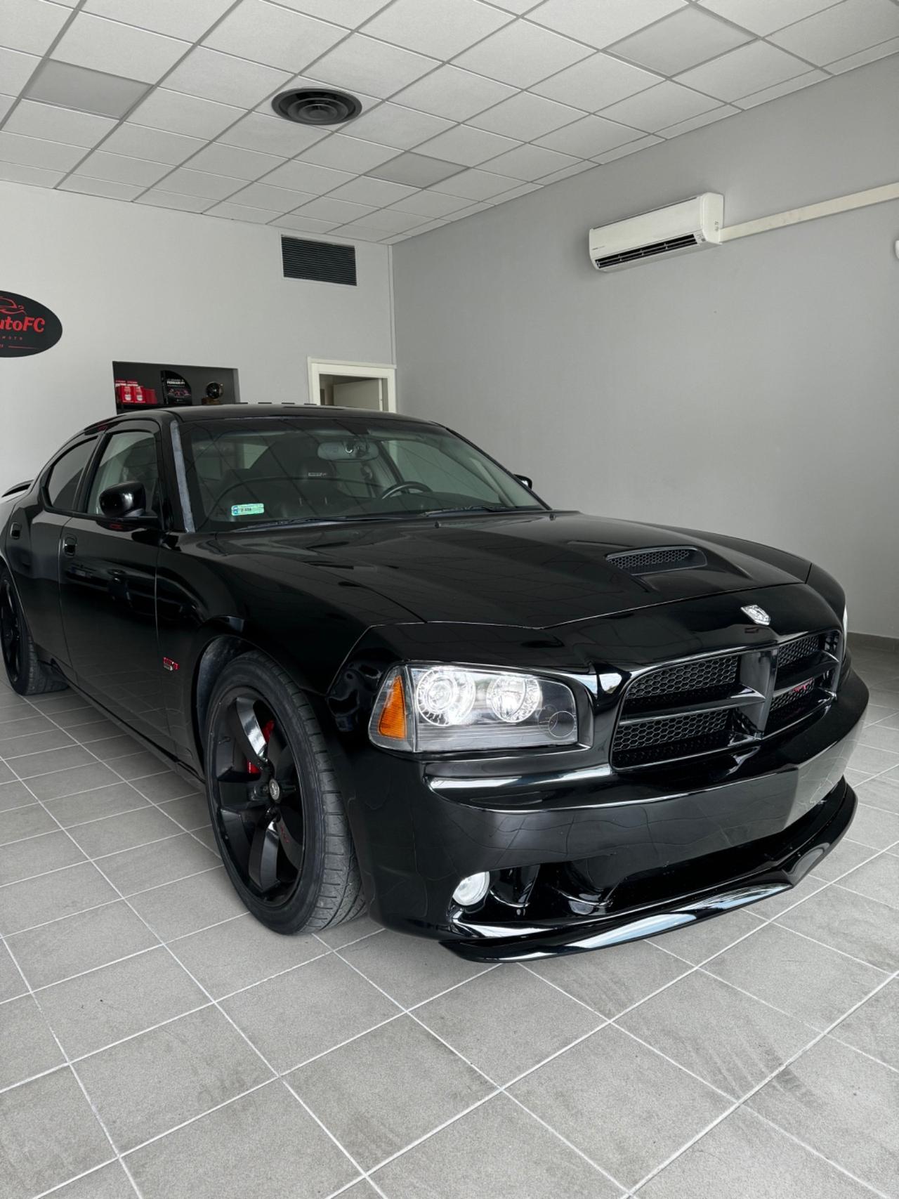 Dodge Charger 6.1 SRT8 HEMI