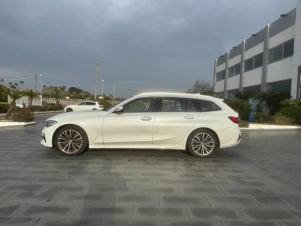 BMW Serie 3 Touring 320 d Luxury Steptronic