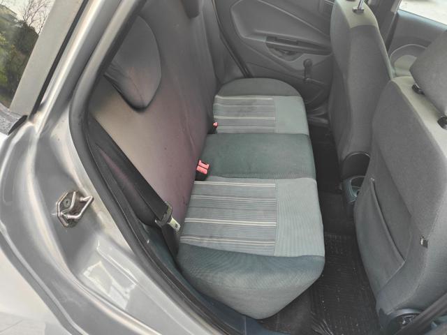 FORD Fiesta 1.4 16v Plus 5 P. G.P.L. 95cv
