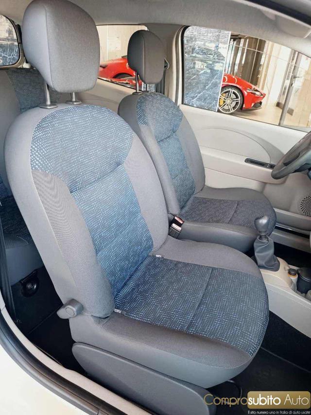 RENAULT Twingo 1.2 8V Dynamique