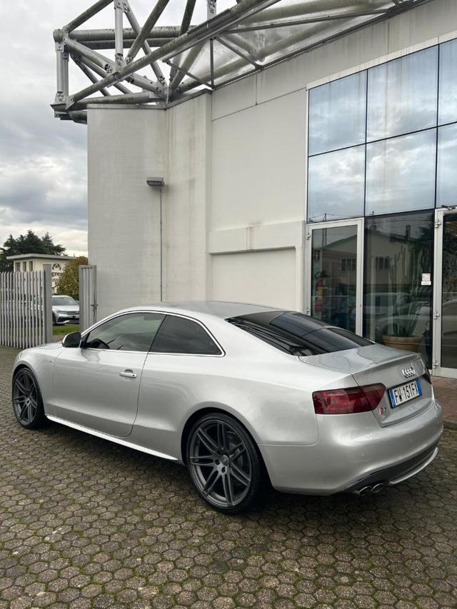 AUDI S5 4.2 V8 quattro