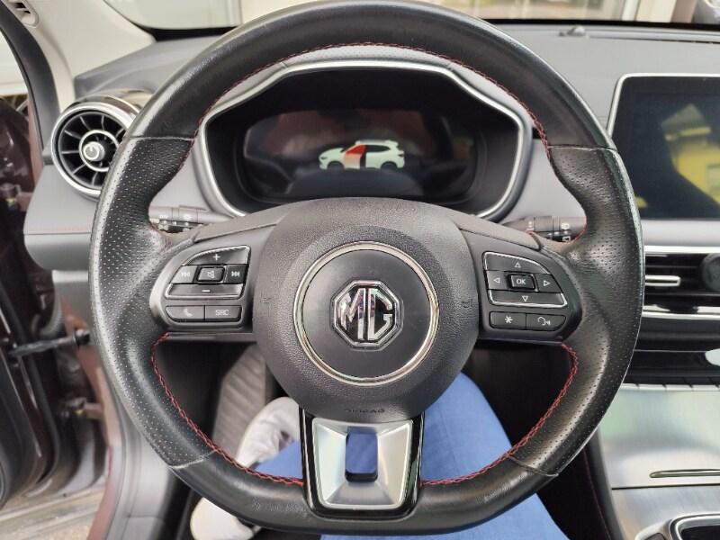 MG HS (2022-2025) HS 1.5T-GDI AT Luxury