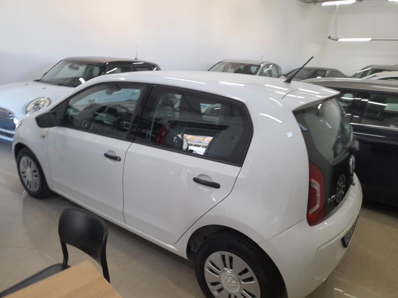 Volkswagen up! 1.0 5p. GARANTITA 1 ANNO