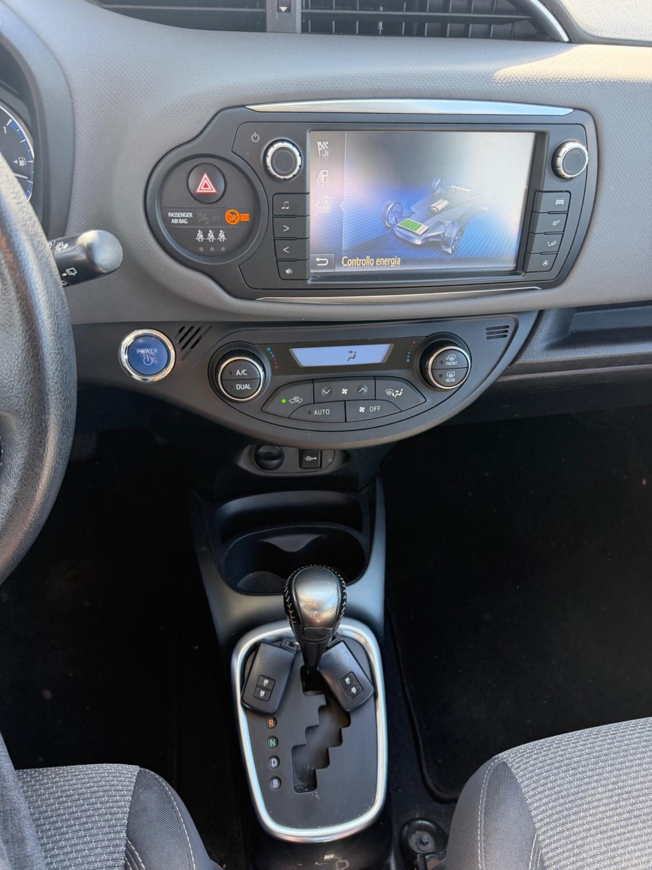 Toyota Yaris 1.5 Hybrid 5 porte Active