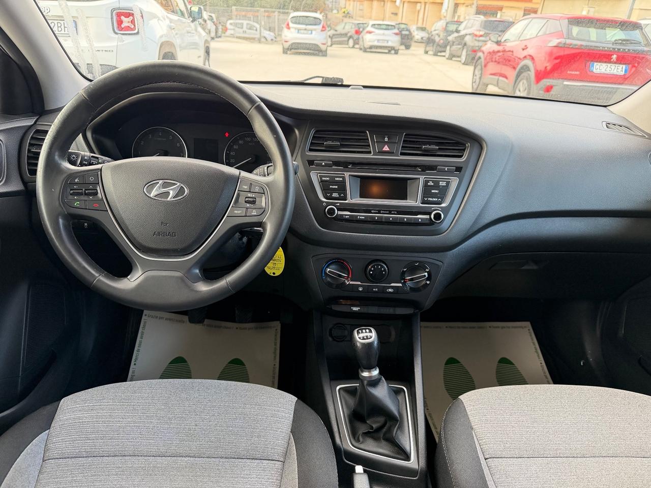 Hyundai i20 1.2 5 porte Classic