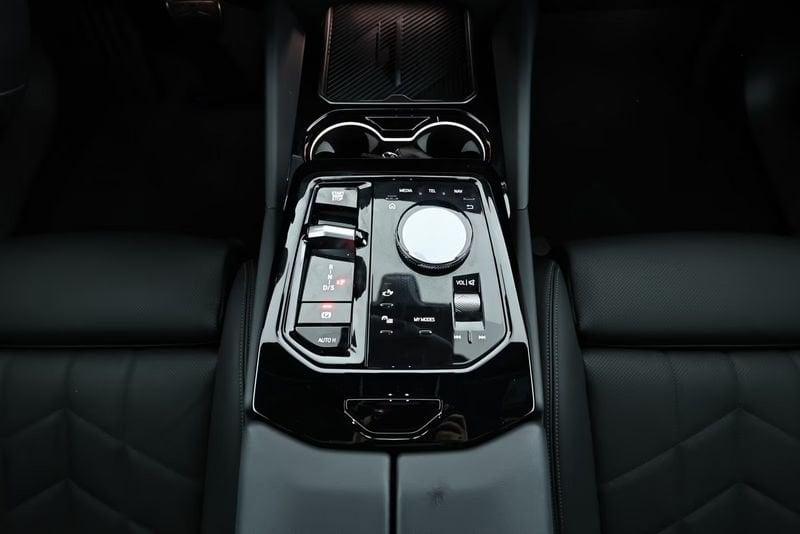BMW Serie 5 520d xDrive M Sport Gancio Tetto Pelle Camera 360°