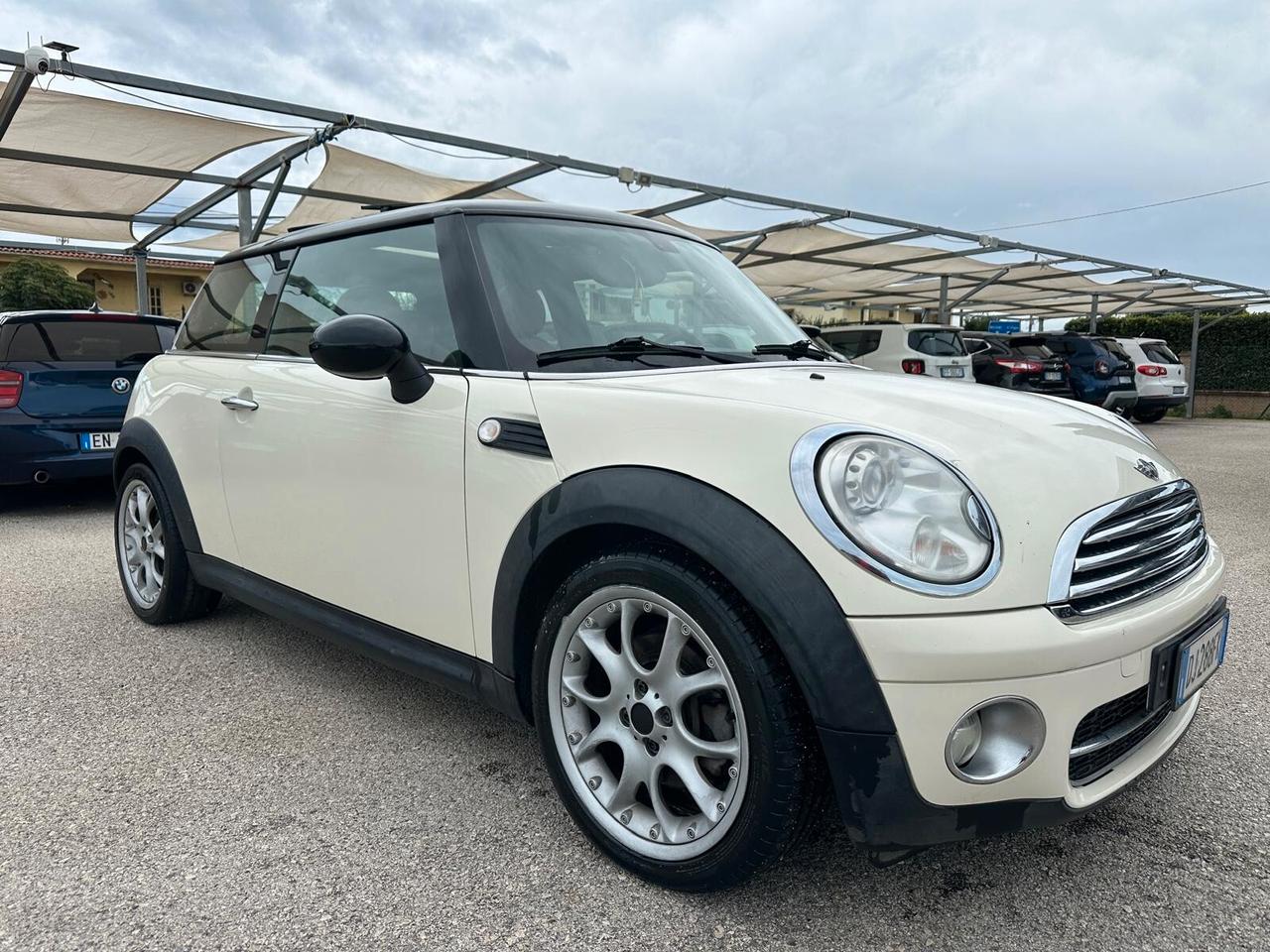 Mini Cooper D 1.6 Anche Neopatentati