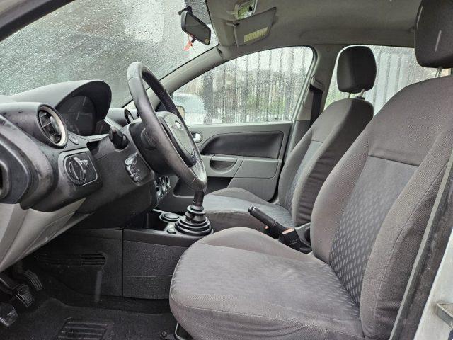 FORD Fiesta 1.4 16V 5p. Ghia