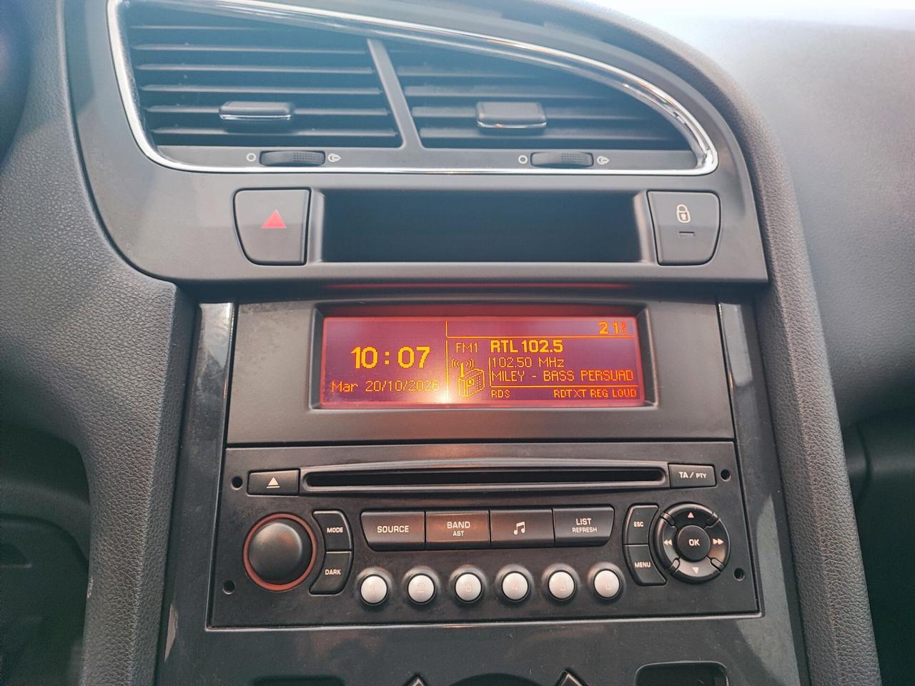 Peugeot 5008 1.6 HDi Business