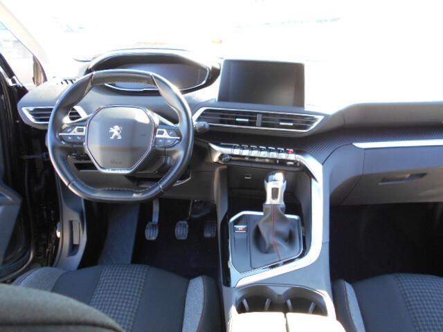 Peugeot 3008 BlueHDi 130 S&S Business