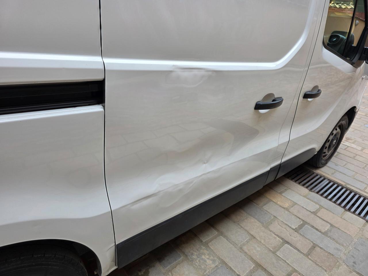 Renault Trafic T27 1.6 dCi 120CV PC-TN Furgone