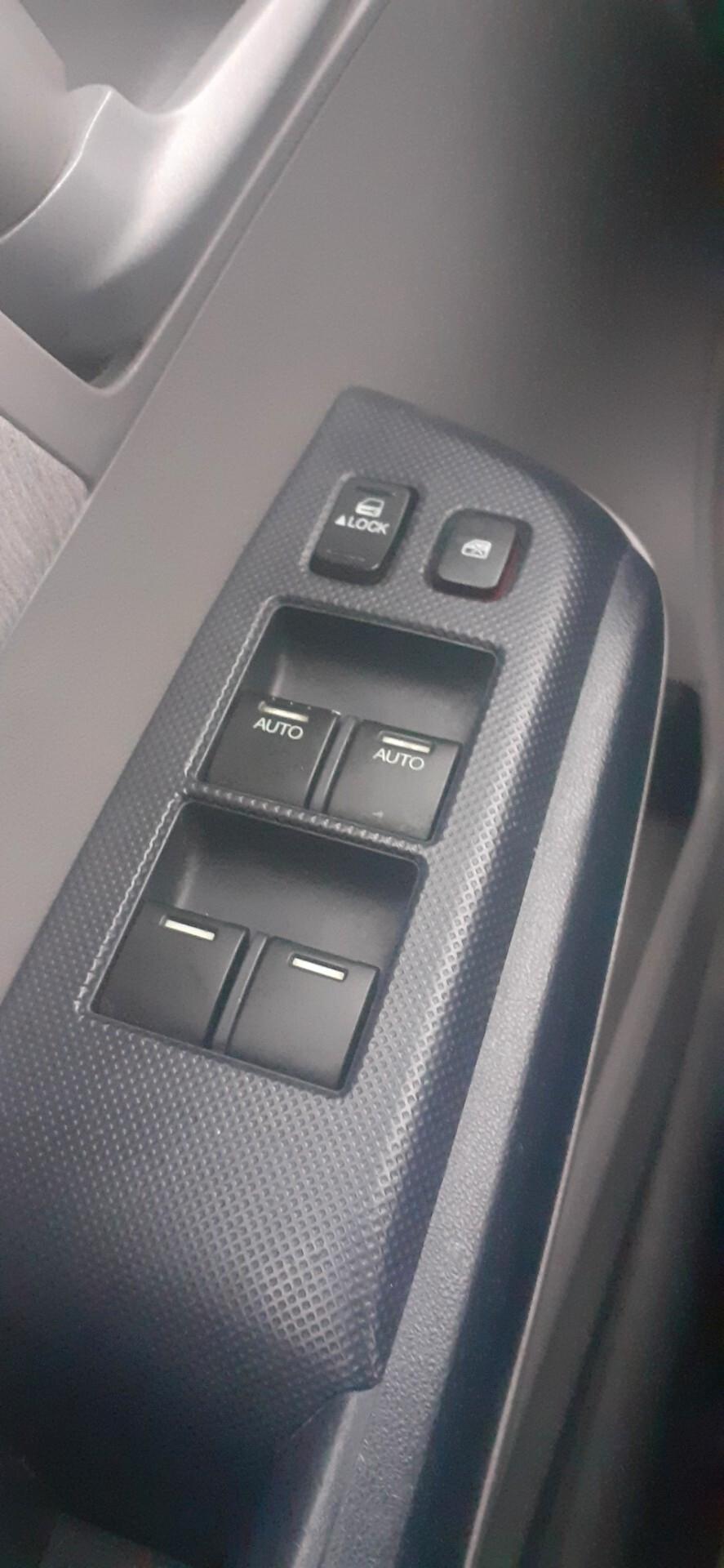 Honda Insight 2009 - 1.3 ibrida/benzina Lb automobili