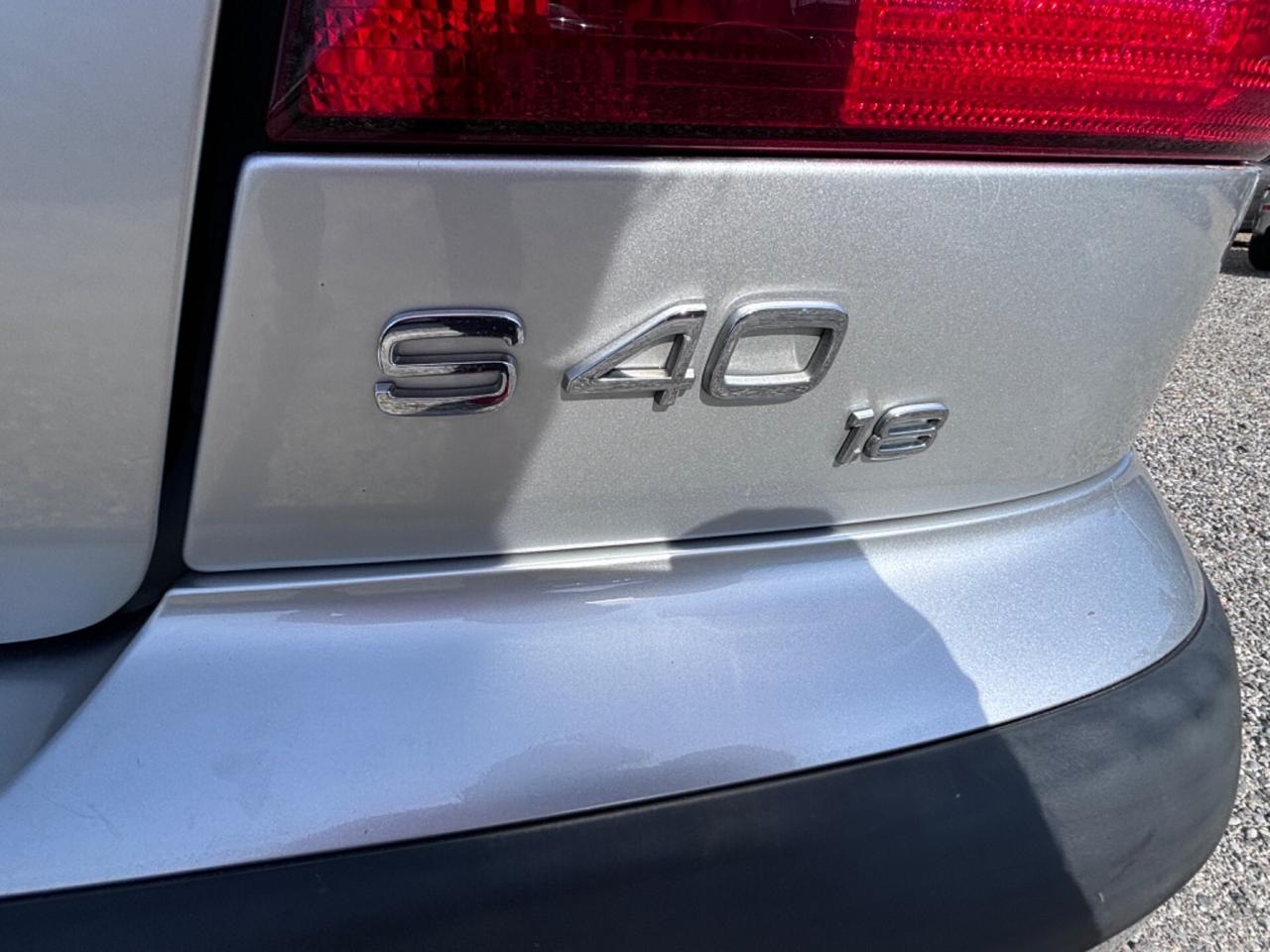 Volvo V40 S40 1.8 16V cat