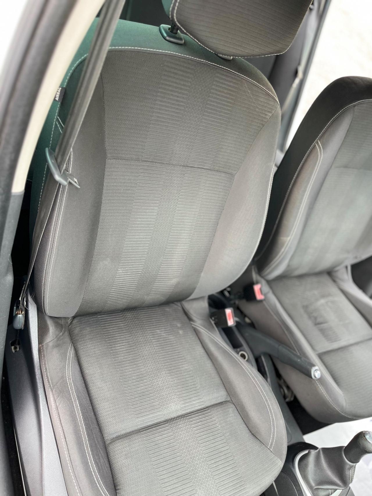 Renault Clio 1.2 16V 5 porte GPL Dynamique