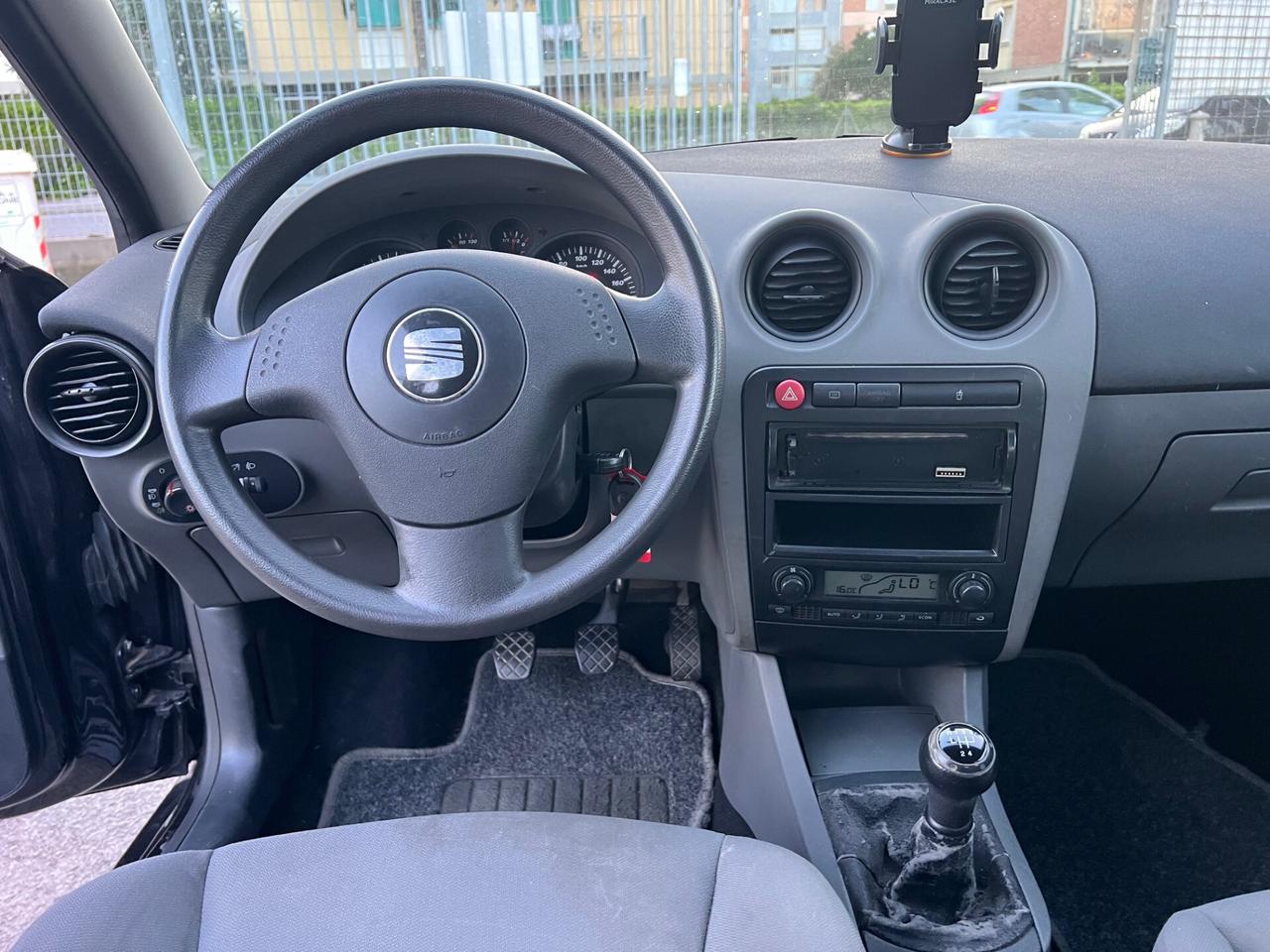 Seat Ibiza 1.4 16V 5p. Signo