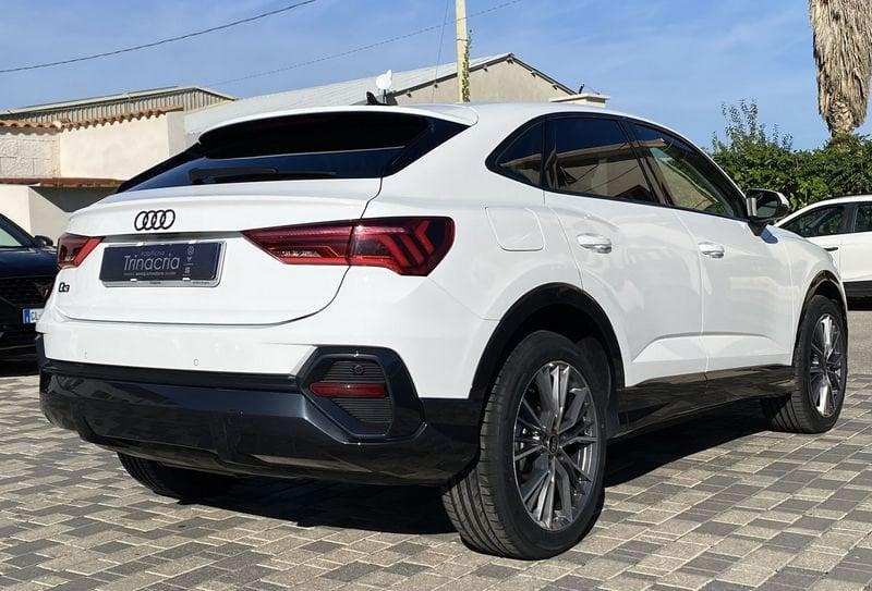 Audi Q3 SPB Business 2.0 TDI 150CV S-Tronic 35