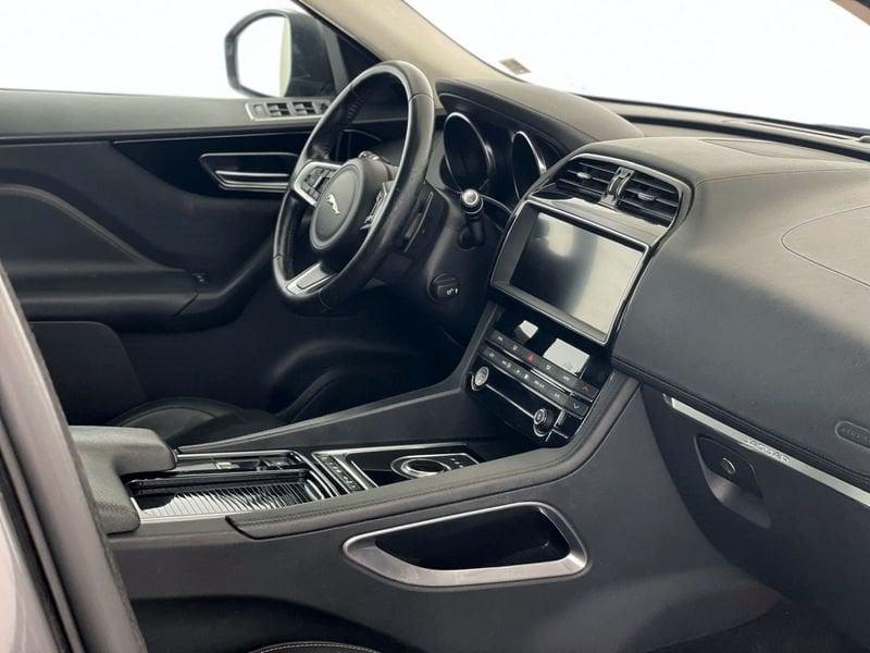 Jaguar F-Pace F-Pace 2.0 D 180 CV AWD aut. Prestige