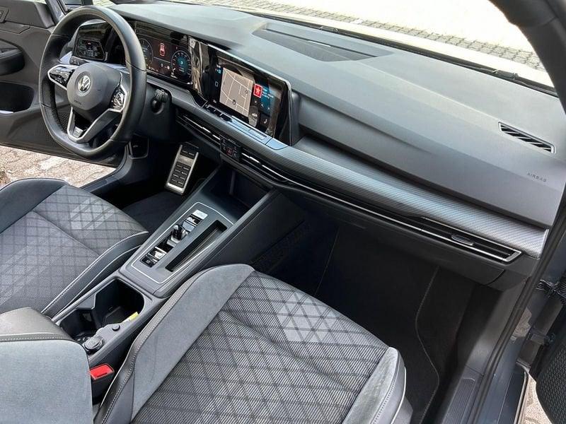 Volkswagen Golf Variant 2.0 tdi R-Line 150cv dsg