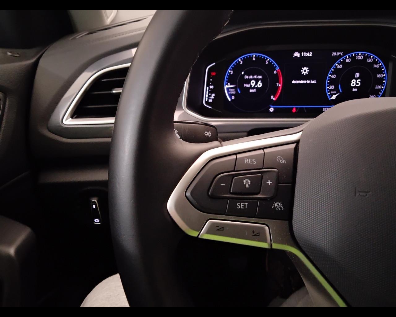 VOLKSWAGEN T-Roc 2022 - T-Roc 1.5 tsi Style