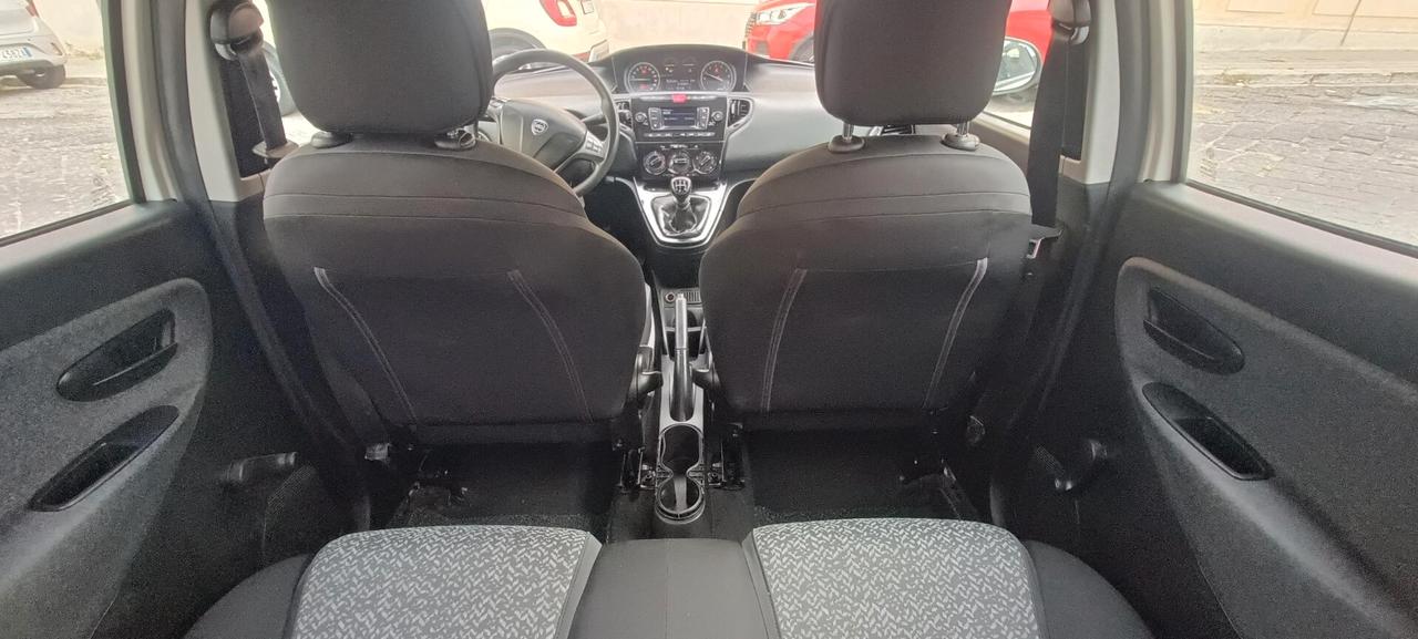 Lancia Ypsilon 1.2 69 CV 5 porte S&S Elefantino Blu