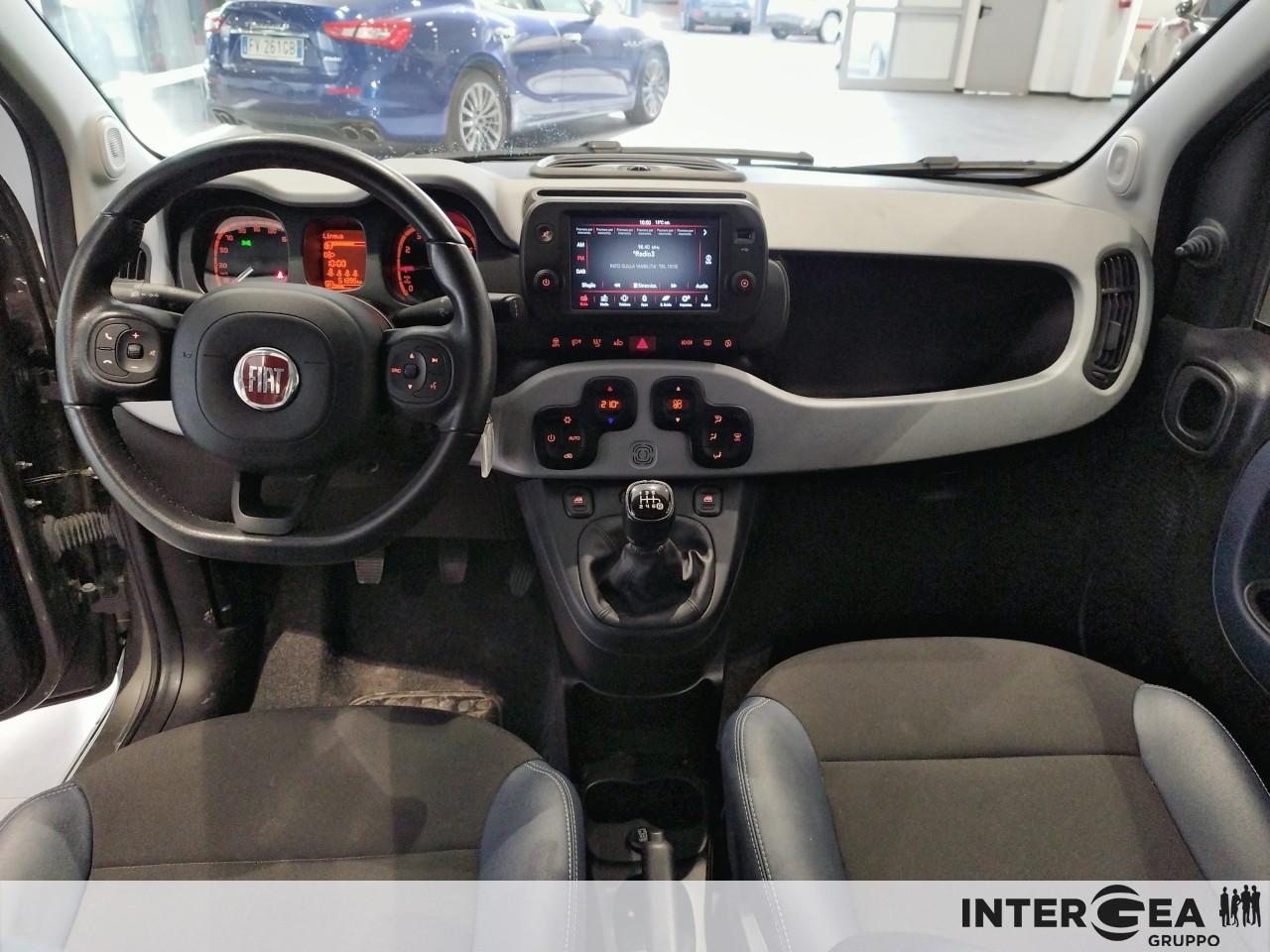 FIAT Panda 1.0 firefly hybrid City Cross s&s 70cv 5p.ti