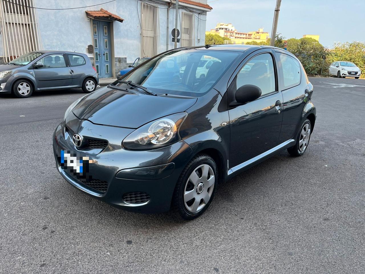 Toyota Aygo 1.0 benzina