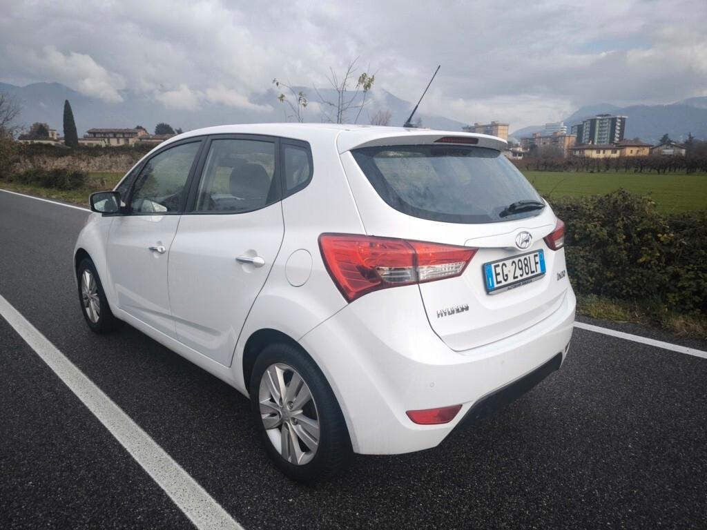 HYUNDAI IX20 1,4 BENZINA-KM 90000-OK NEOPAT.
