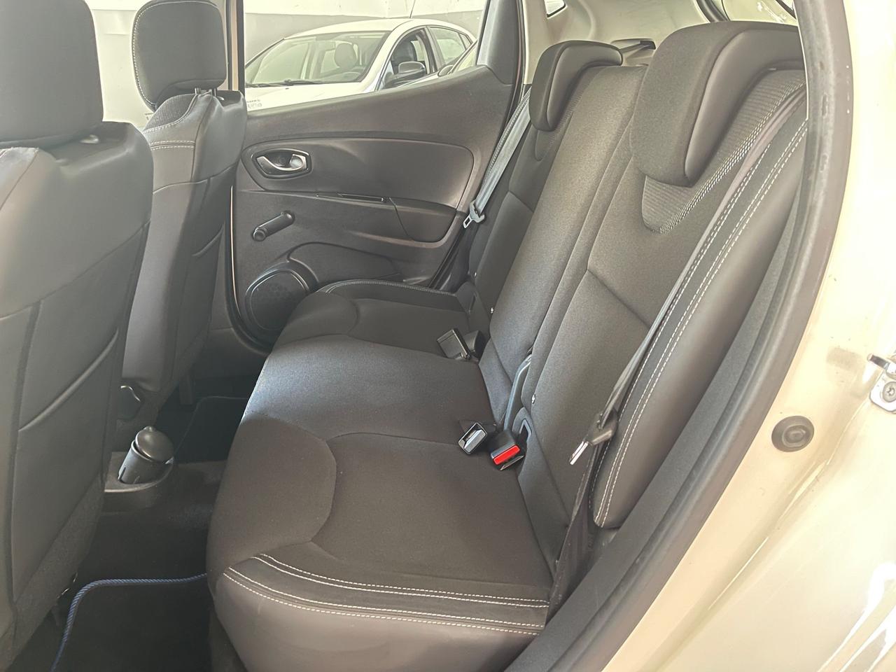 Renault Clio dCi 8V 90CV EDC Start&Stop 5 porte Energy Intens